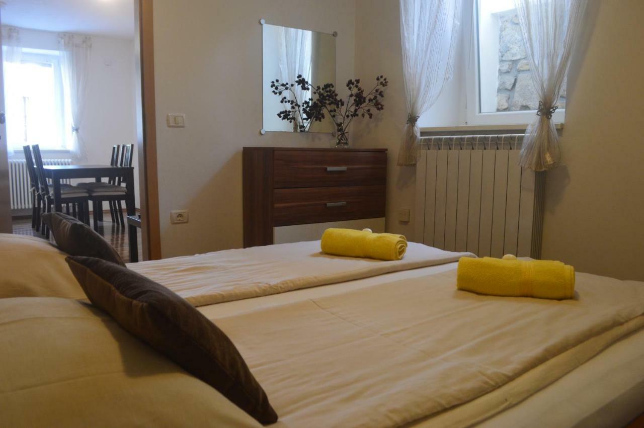 Apartment Terra, Koper Center Buitenkant foto